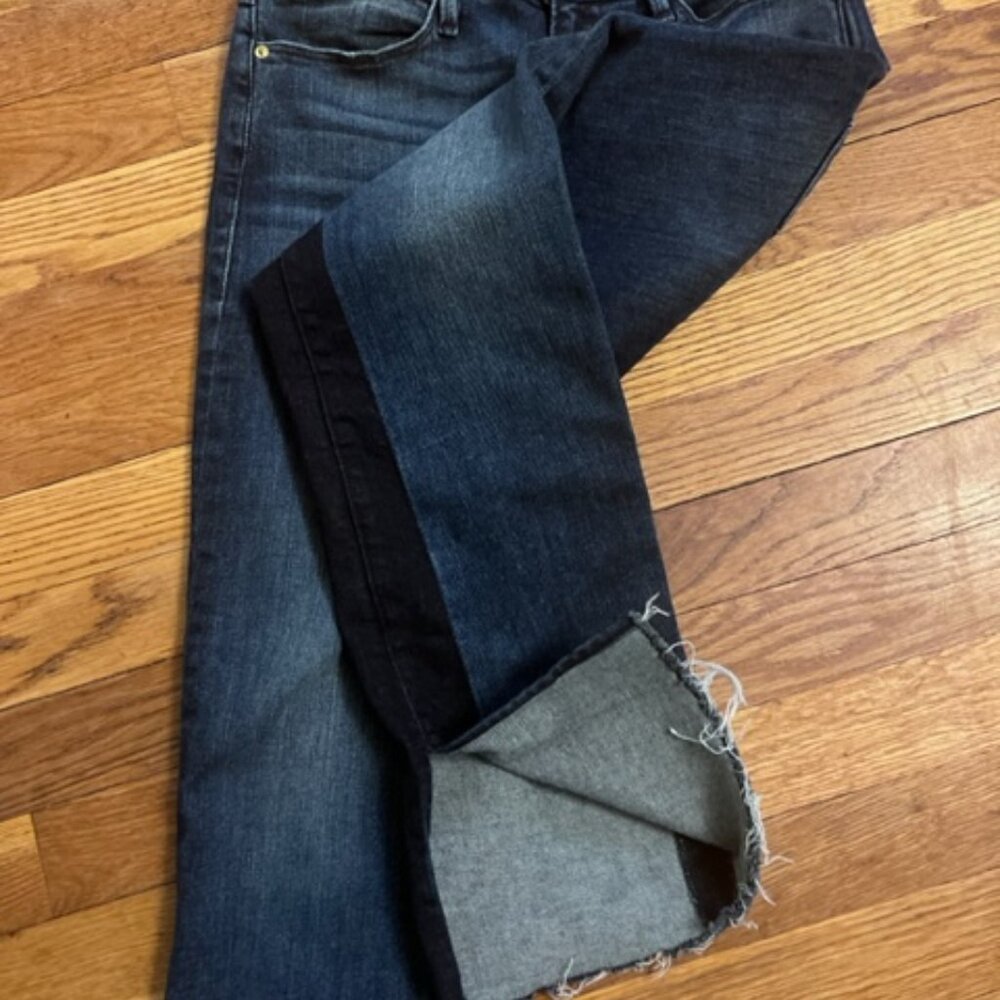 FRAME TWO TONE DENIM JEAN SIZE 26 (US SIZE 4)